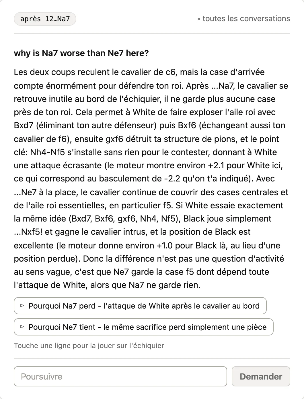 Une réponse de l'entraîneur sur la case vers laquelle un cavalier doit reculer, avec les deux variantes qu'elle a vérifiées, jouables sur l'échiquier